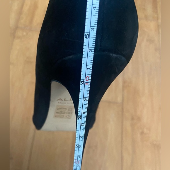 ALDO Melidith Stiletto booties. Size 9. - Picture 3 of 7